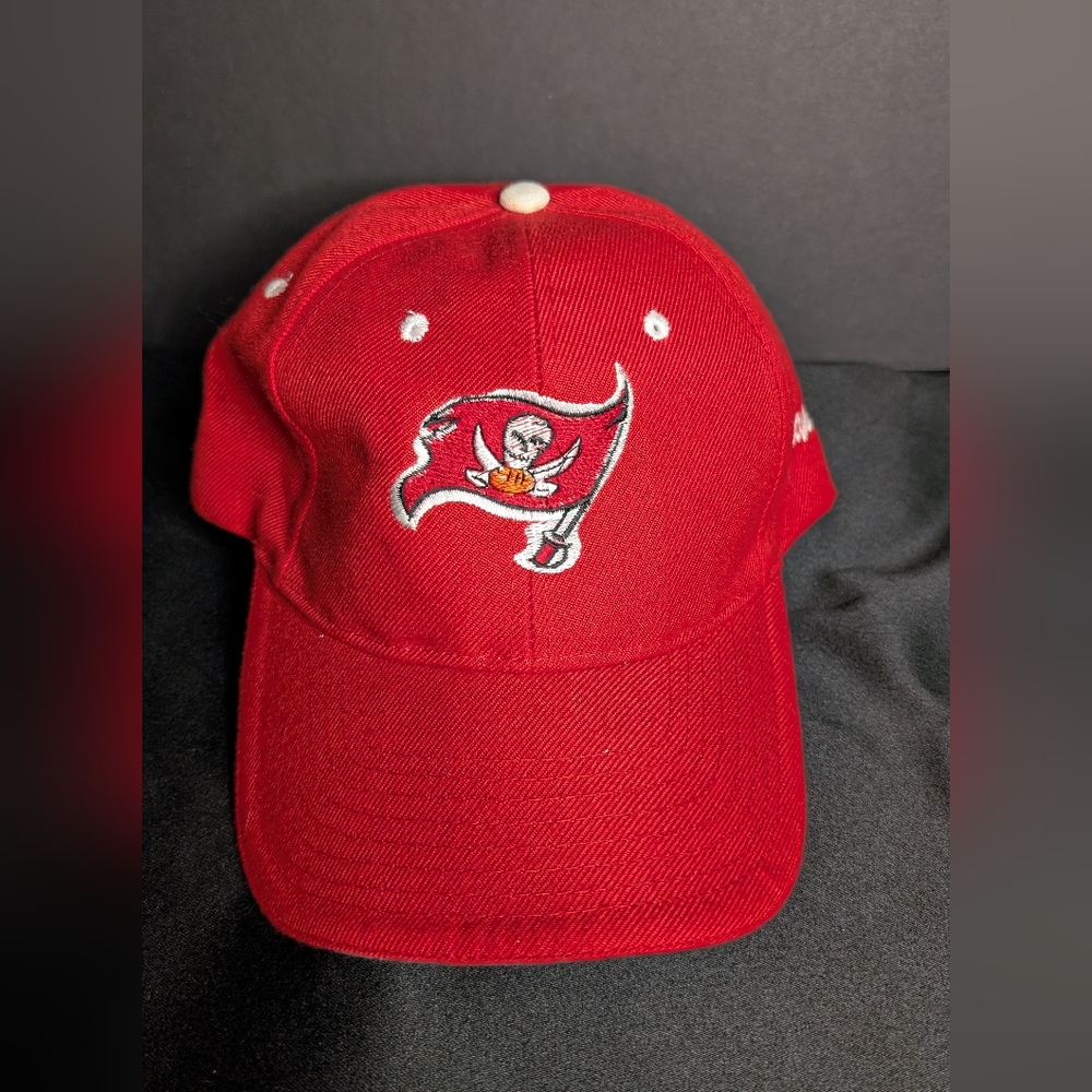 Tampa Bay Buccaneers Red Cap
